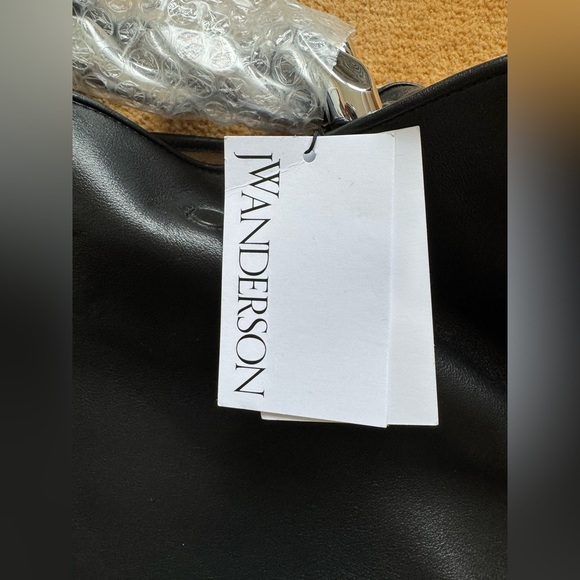 🎄NWT JW Anderson Small Chain Hobo Black Leather Bag - Picture 6 of 14